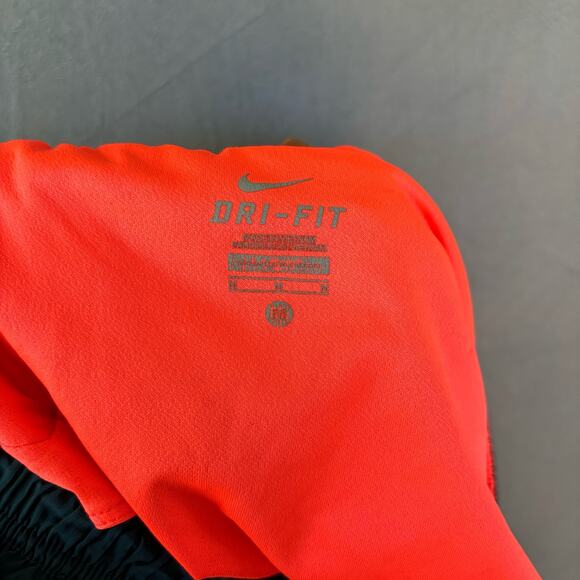 Nike Dri- Fit Shorts Performance Running Gorpcore Men's Medium Blue Hiking Climb - Picture 3 of 10